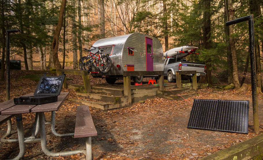 Shari and Hutch live on the road full-time in their vintage “canned ham” trailer